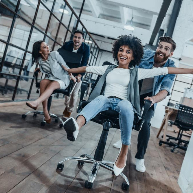 Werken bij SkinnyLove: stuur ons je gegevens en motivatie en join the world of Lombardia