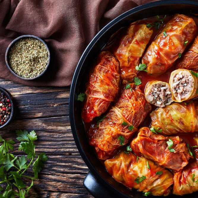 SkinnyLove proof recept: gevulde koolbladeren met lamsgehakt en rijst in een spicy tomatensaus